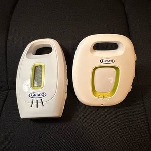 Graco Ultra Clear Analog Baby Monitor Built in Night light Vibration mode